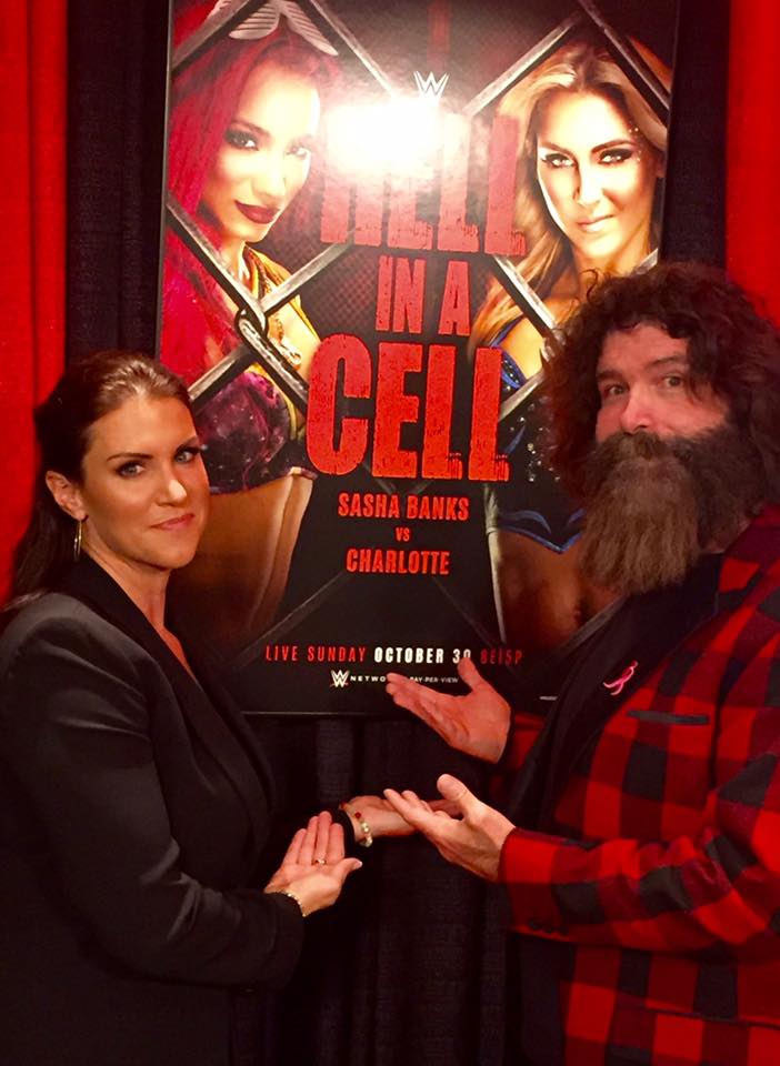 Sasha vs Charlotte main event HIAC