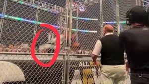 Cody Rhodes suffers small fracture to his big toe after moonsault