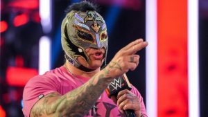 Rey Mysterio expected to re-sign with WWE, AEW also makes offer