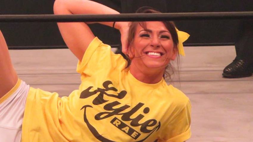 Kylie Rae back on social media