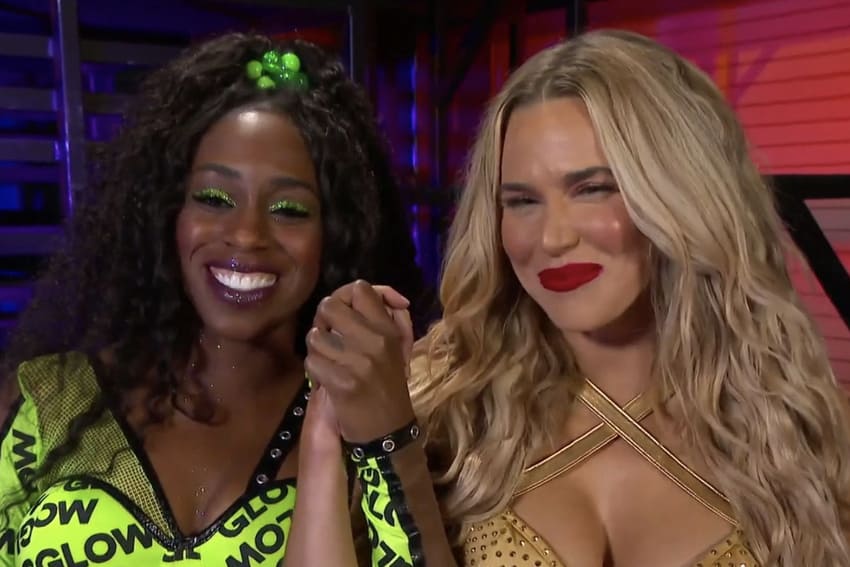 Naomi and Lana new #1 contenders for Women's Tag Titles