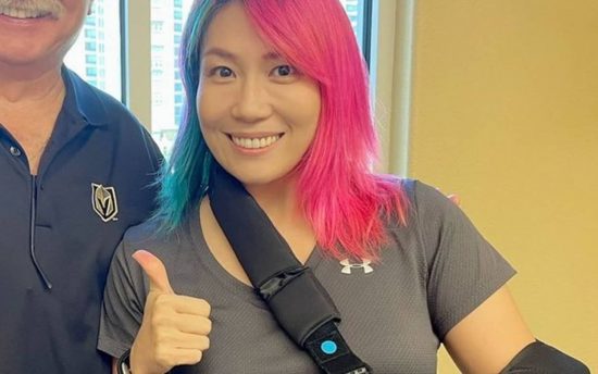 Asuka likely has been out due to an injury as she posts a photo with her in an arm brace