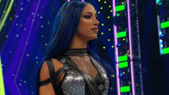 Sasha Banks says she is "good" after possible injury scare at WWE Live Event
